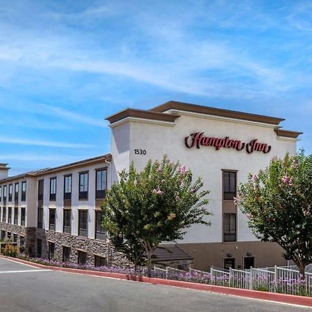 Hampton Inn Norco/Corona Экстерьер фото